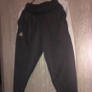 ⭐️⭐️Men’s RUSSELL Joggers⭐️⭐️